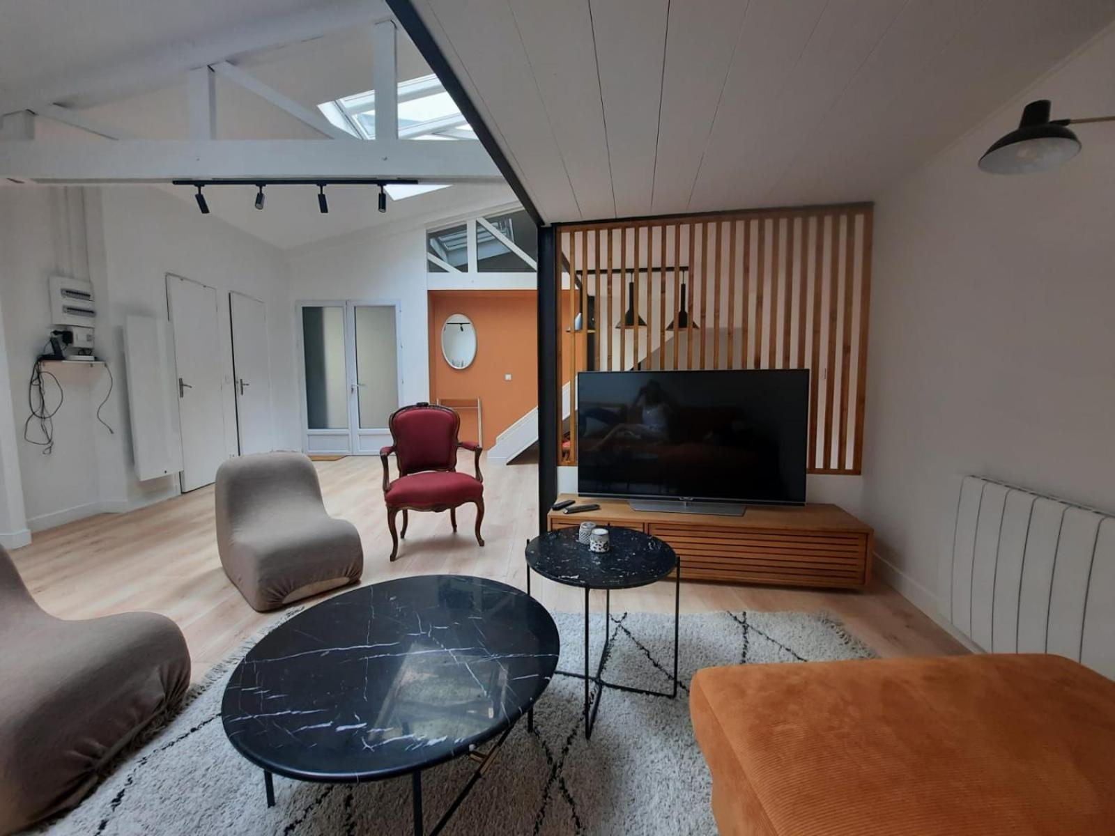 Loft 4-5 Personnes A Montmartre - Parking Prive Sur Reservation Paris Extérieur photo